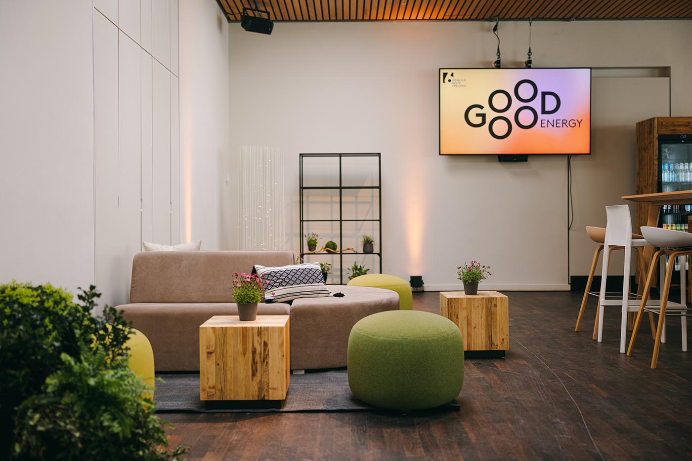 20260324-6ZBF-BERLIN-OFFENBLENDE-MB-009